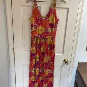 Bright color maxi dress!